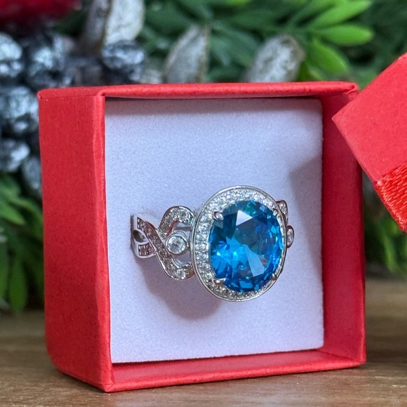 Large Sterling Silver Blue Topaz Ring Luxury gift box included NWT 275.00 - Picture 4 of 8